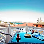Hippodrome Hotel