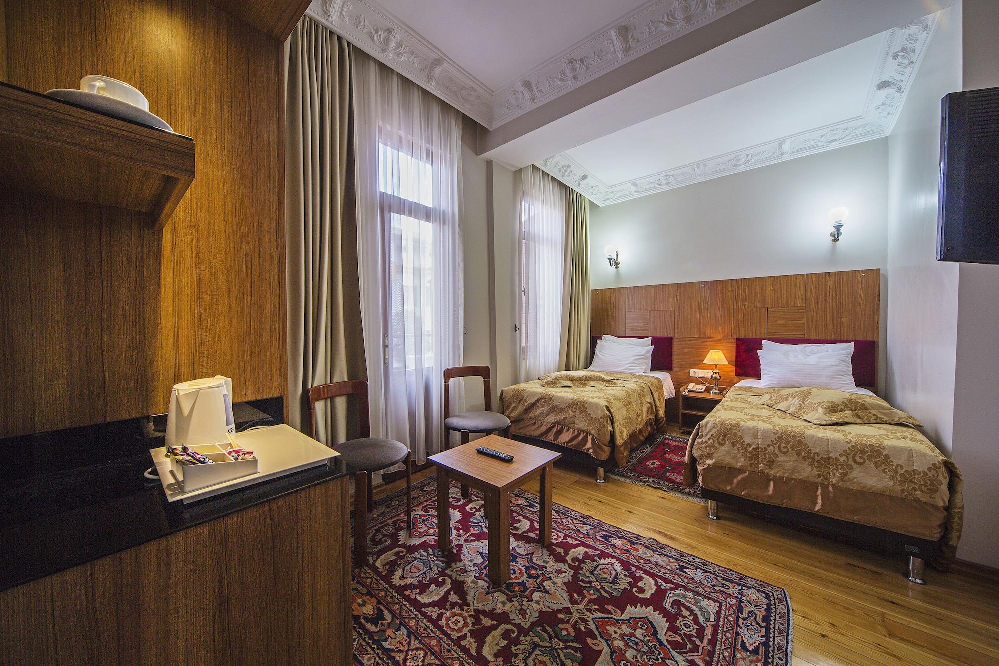 Otel Hippodrome