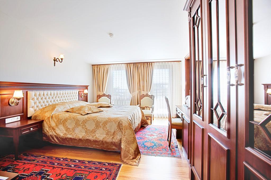 Hippodrome Otel 3*